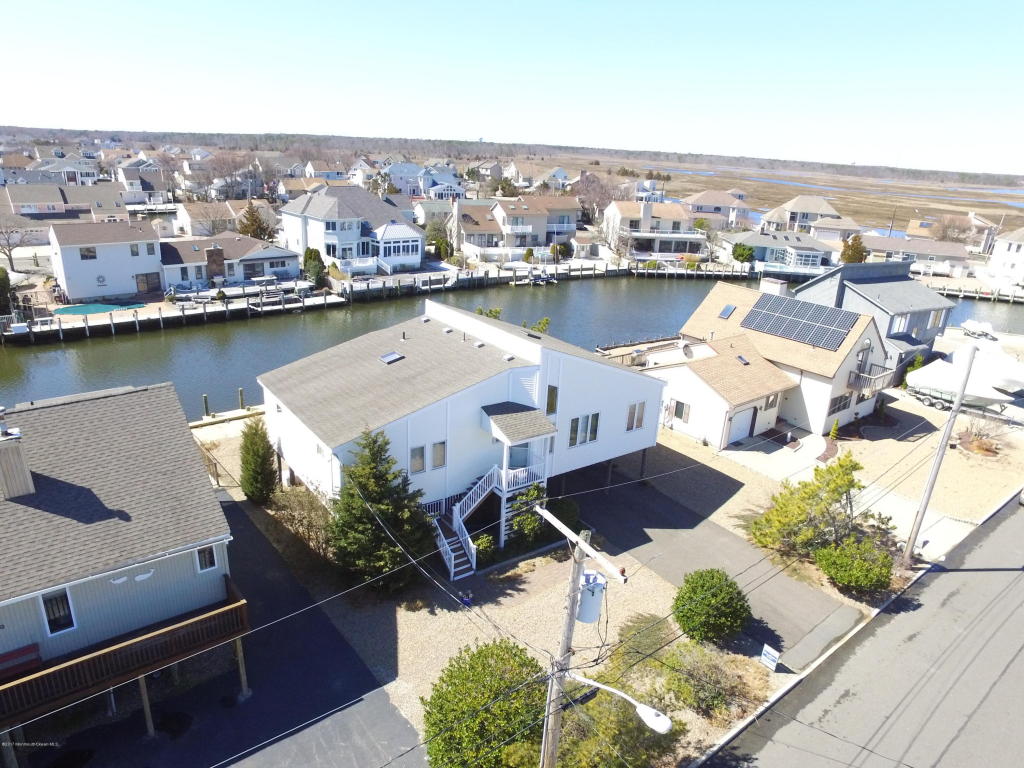 1220 Varuna Dr, Forked River, NJ 08731 photo 3