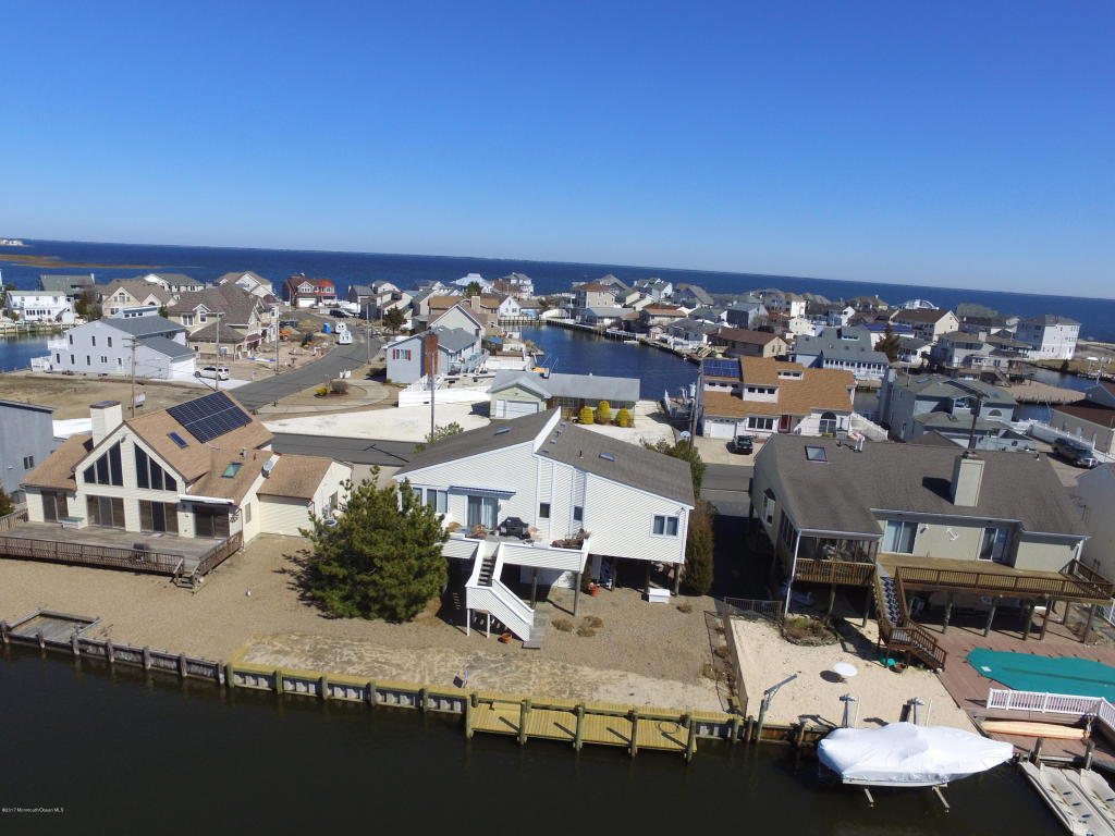 1220 Varuna Dr, Forked River, NJ 08731 photo 2