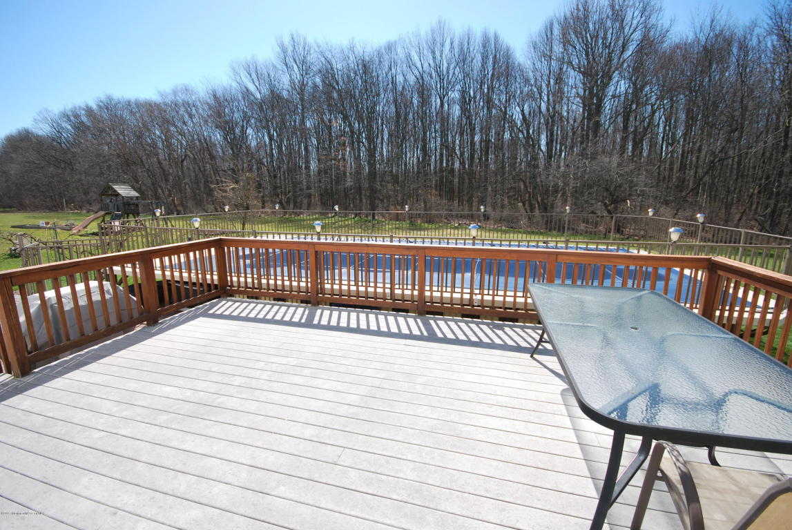 31 Kirschman Dr, Matawan, NJ 07747 photo 10