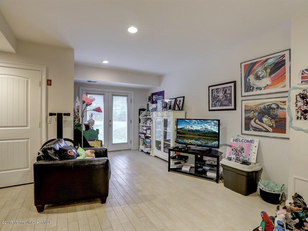 2 Black Pine Ln, Brielle, NJ 08730 photo 12