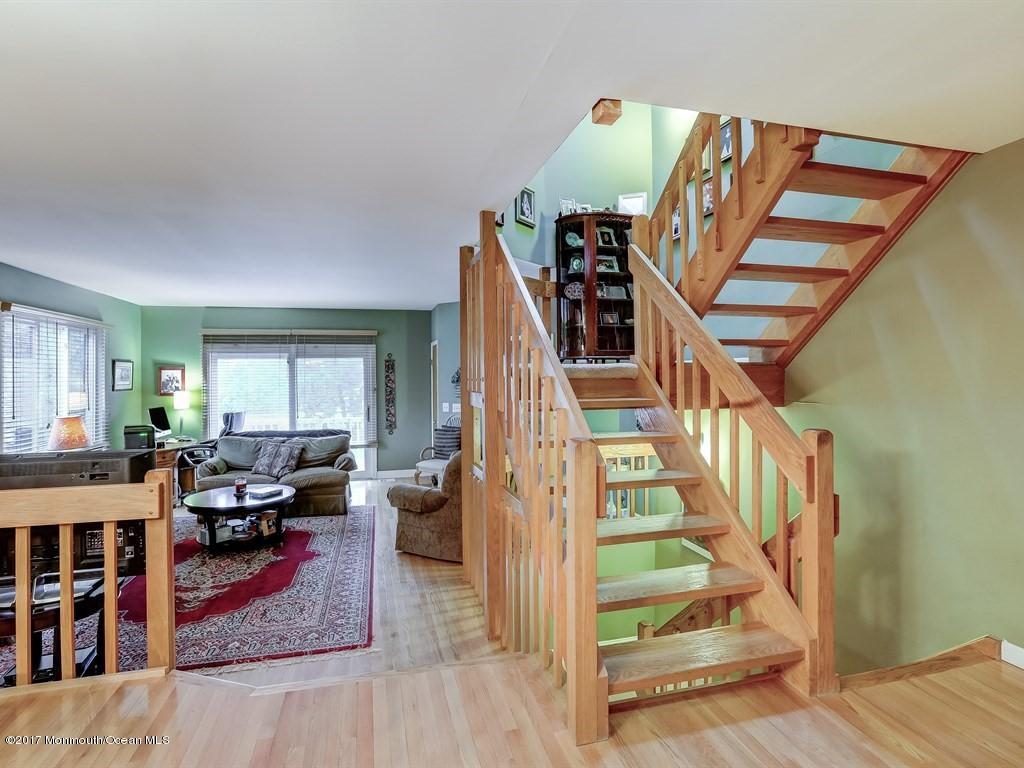 2 Black Pine Ln, Brielle, NJ 08730 photo 3