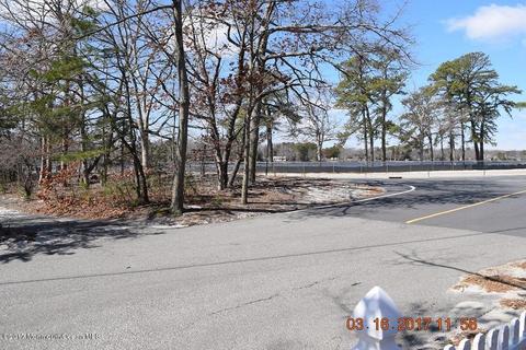 236 Algonquin Trl, Forked River, NJ 08731 photo 3