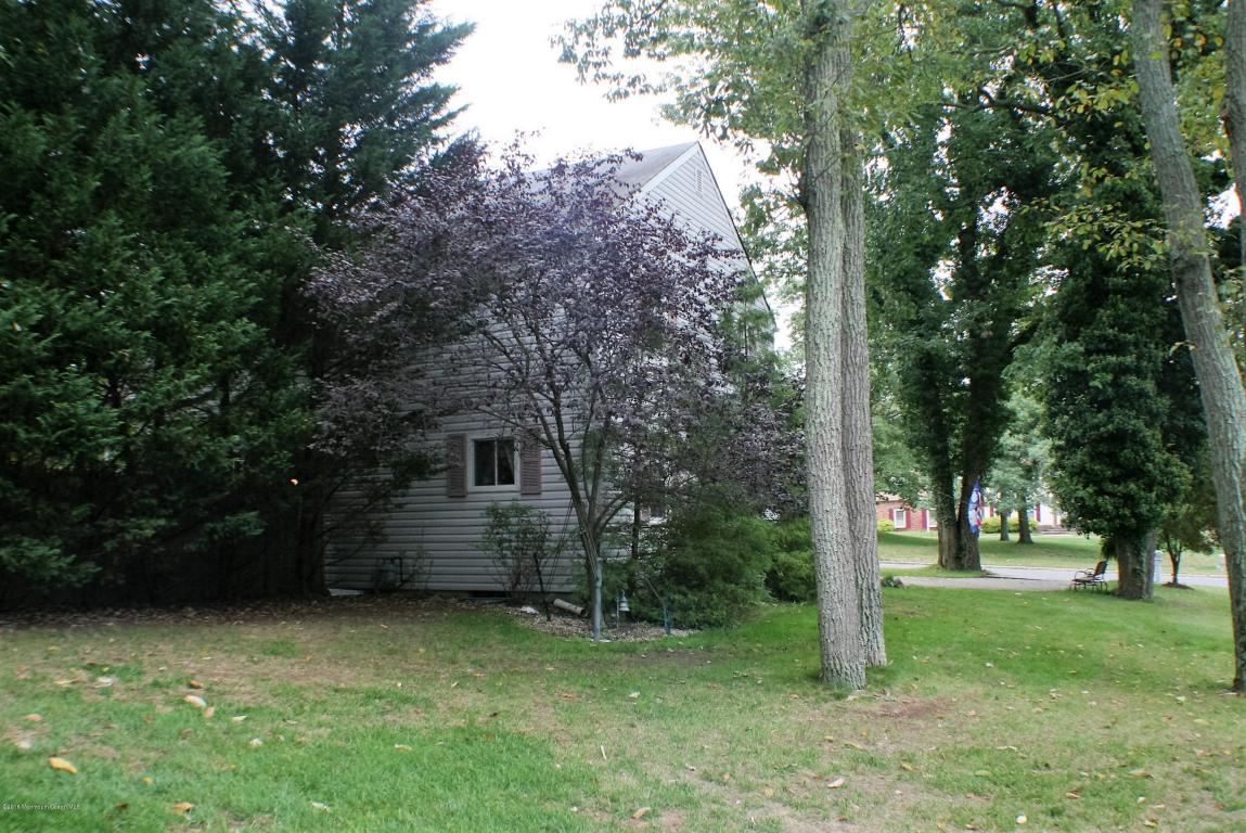 40 Claridge Dr, Jackson, NJ 08527 photo 14
