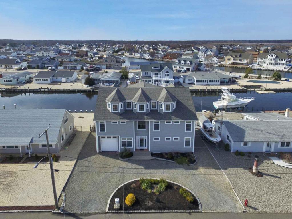 815 Forepeak Dr, Forked River, NJ 08731 photo 2