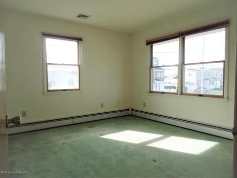 2 Capstan Rd, Waretown, NJ 08758 photo 22