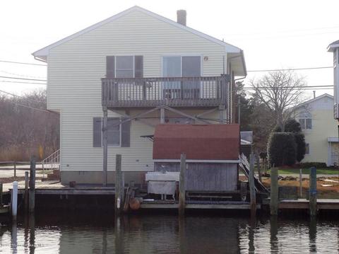 2 Capstan Rd, Waretown, NJ 08758 photo 3