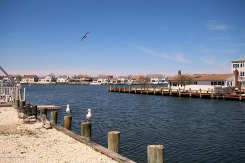 1005 Aloha Dr, Forked River, NJ 08731 photo 1