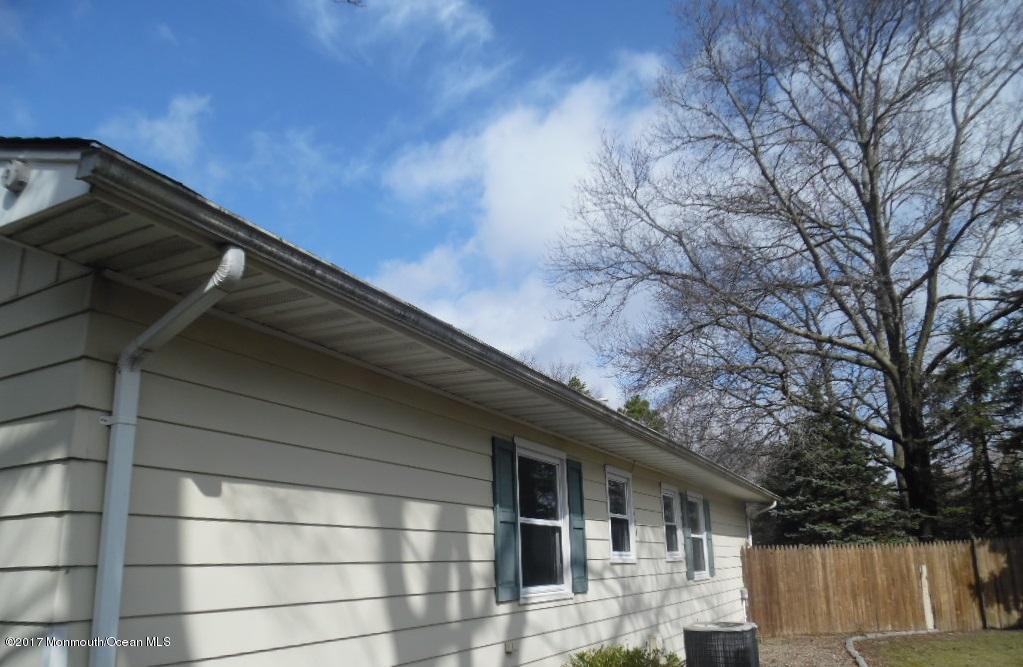 412 Carr St, Forked River, NJ 08731 photo 3