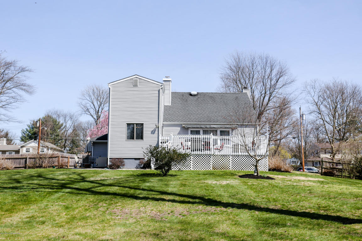 47 Nautilus Dr, Leonardo, NJ 07737 photo 32