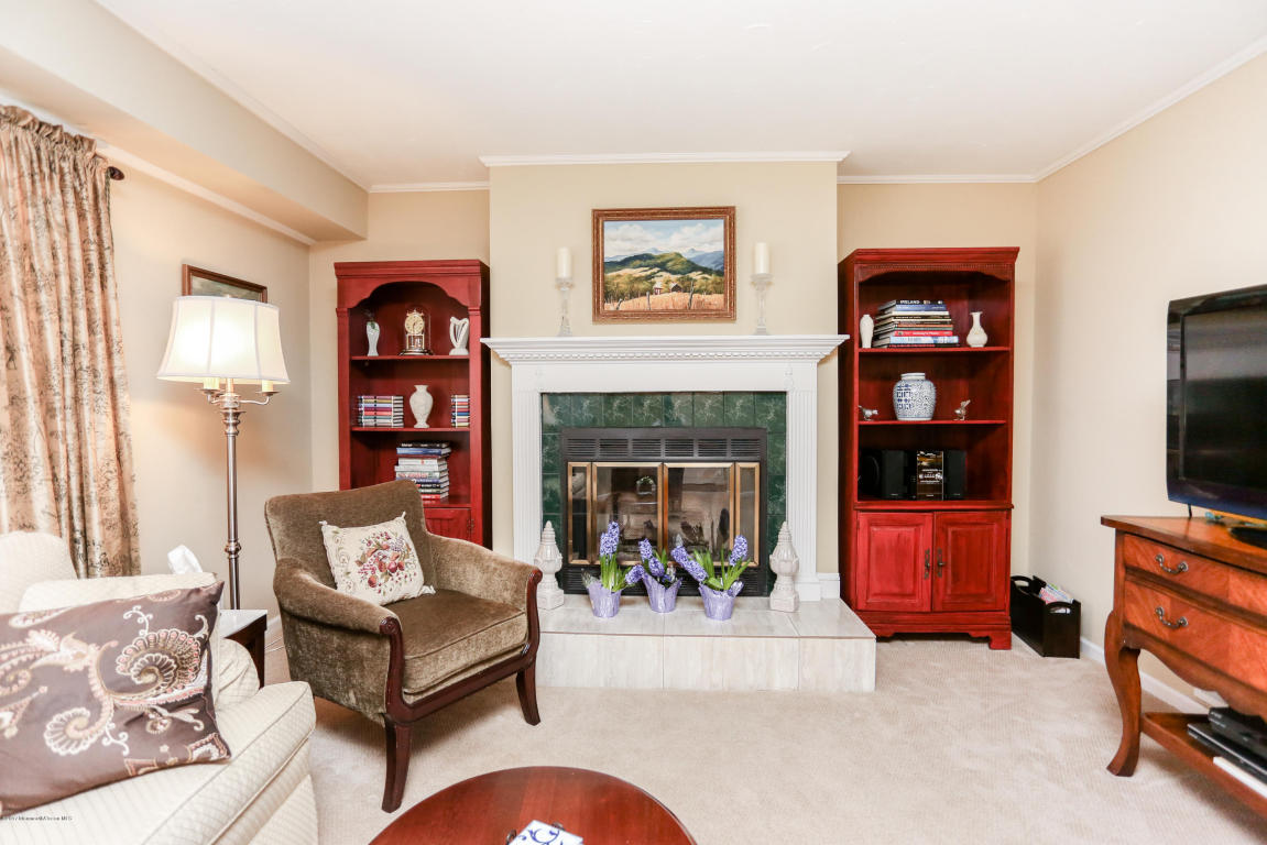 47 Nautilus Dr, Leonardo, NJ 07737 photo 6