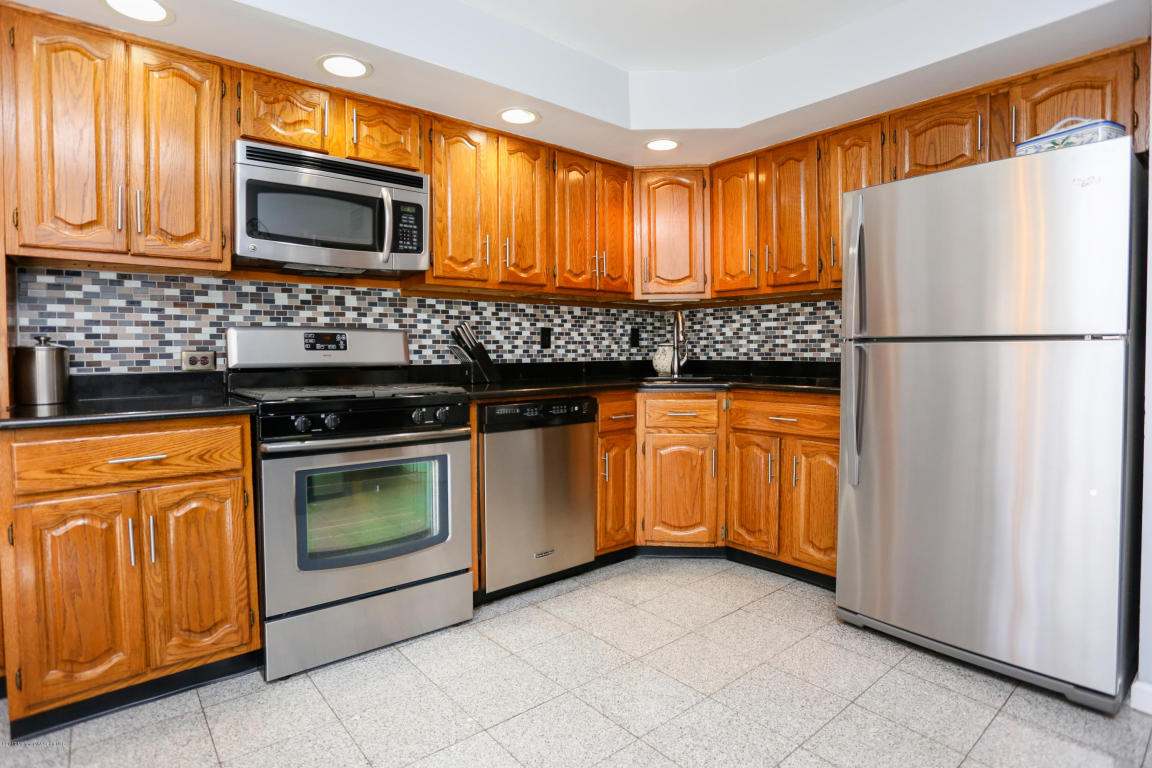 47 Nautilus Dr, Leonardo, NJ 07737 photo 15