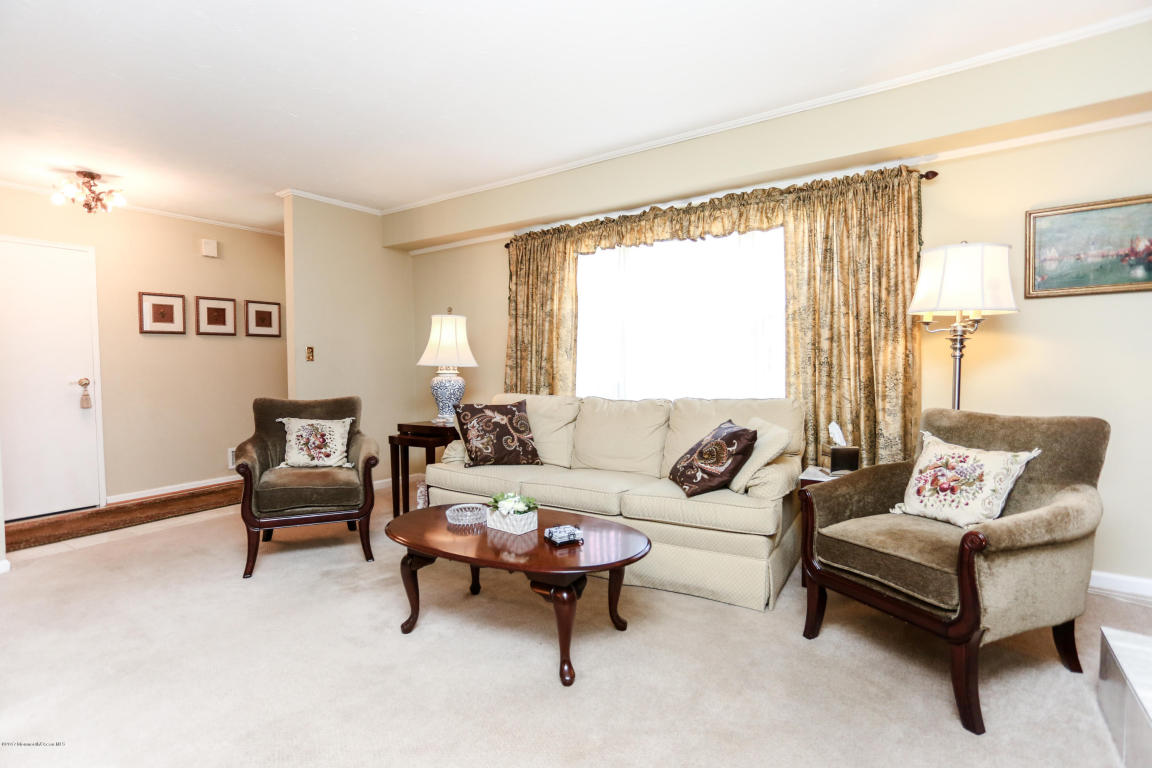 47 Nautilus Dr, Leonardo, NJ 07737 photo 5