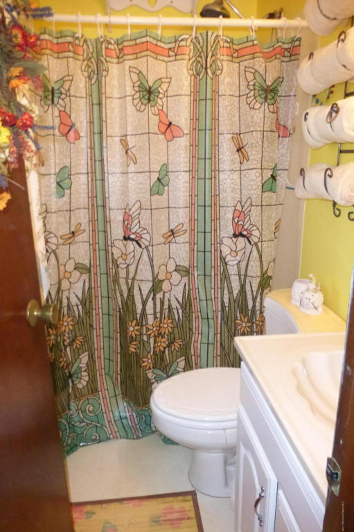 175 16th Ave, Brick, NJ 08724 photo 21