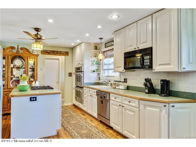 3 Avon Ln, Waretown, NJ 08758 photo 7