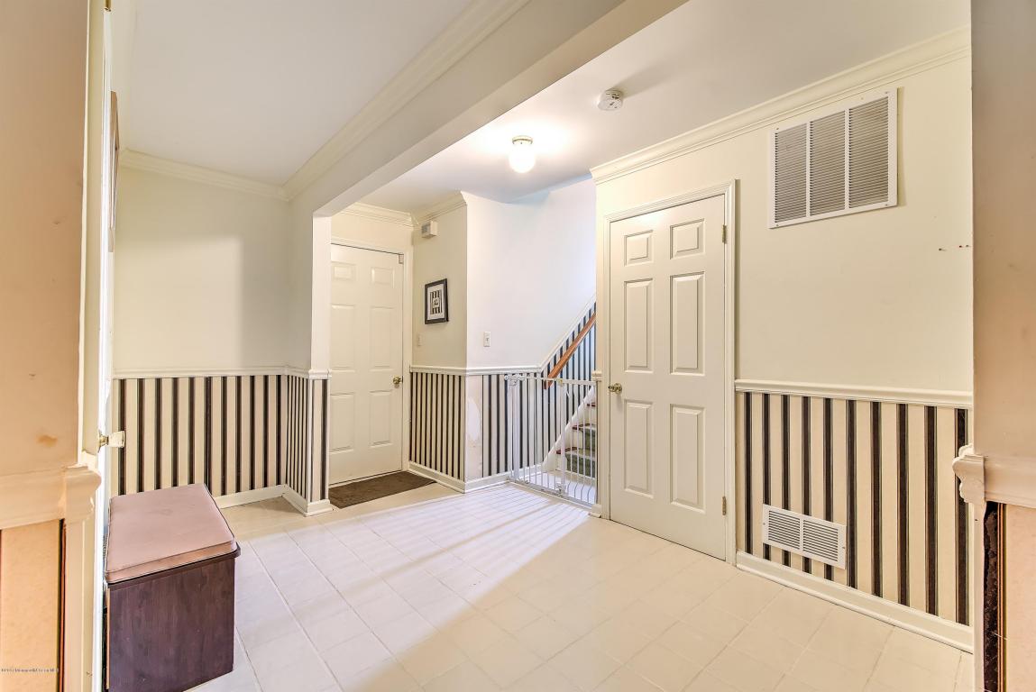 11 Stonehenge Dr, Ocean, NJ 07712 photo 11