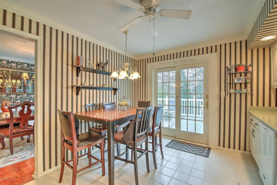 11 Stonehenge Dr, Ocean, NJ 07712 photo 9