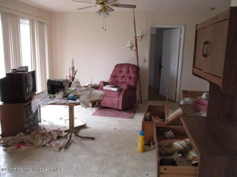 1 Derby Ct, Forked River, NJ 08731 photo 4
