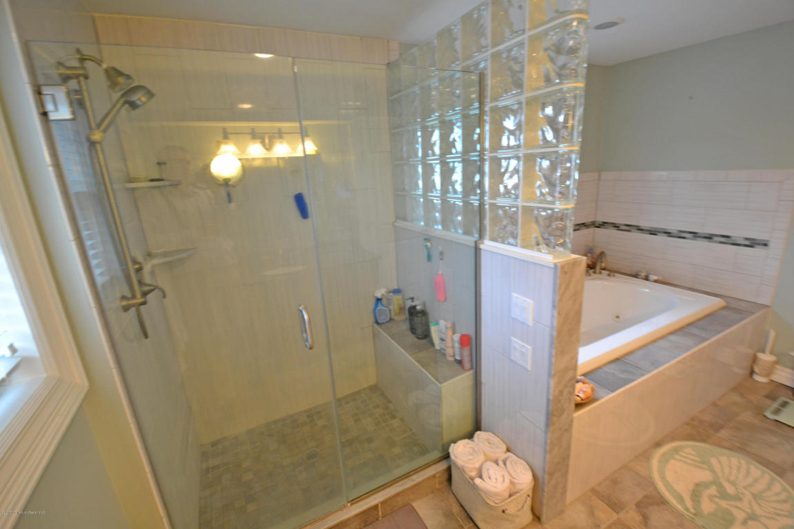 318 Constitution Dr, Forked River, NJ 08731 photo 14