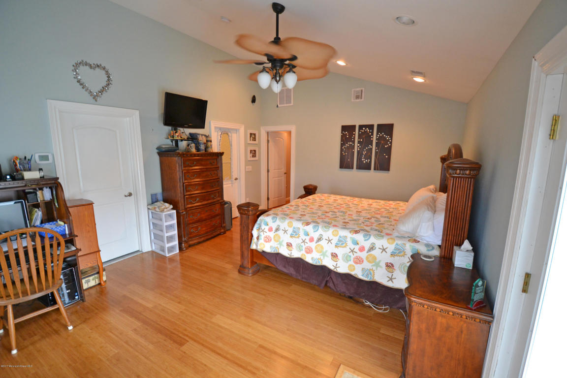 318 Constitution Dr, Forked River, NJ 08731 photo 12