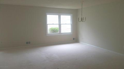 30 Chipmunk Dr, Brick, NJ 08723 photo 5