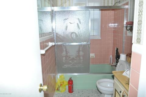 31 Commodore Dr, Brick, NJ 08723 photo 14