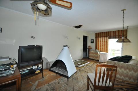 31 Commodore Dr, Brick, NJ 08723 photo 28