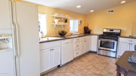 1811 Binnacle Rd, Forked River, NJ 08731 photo 3