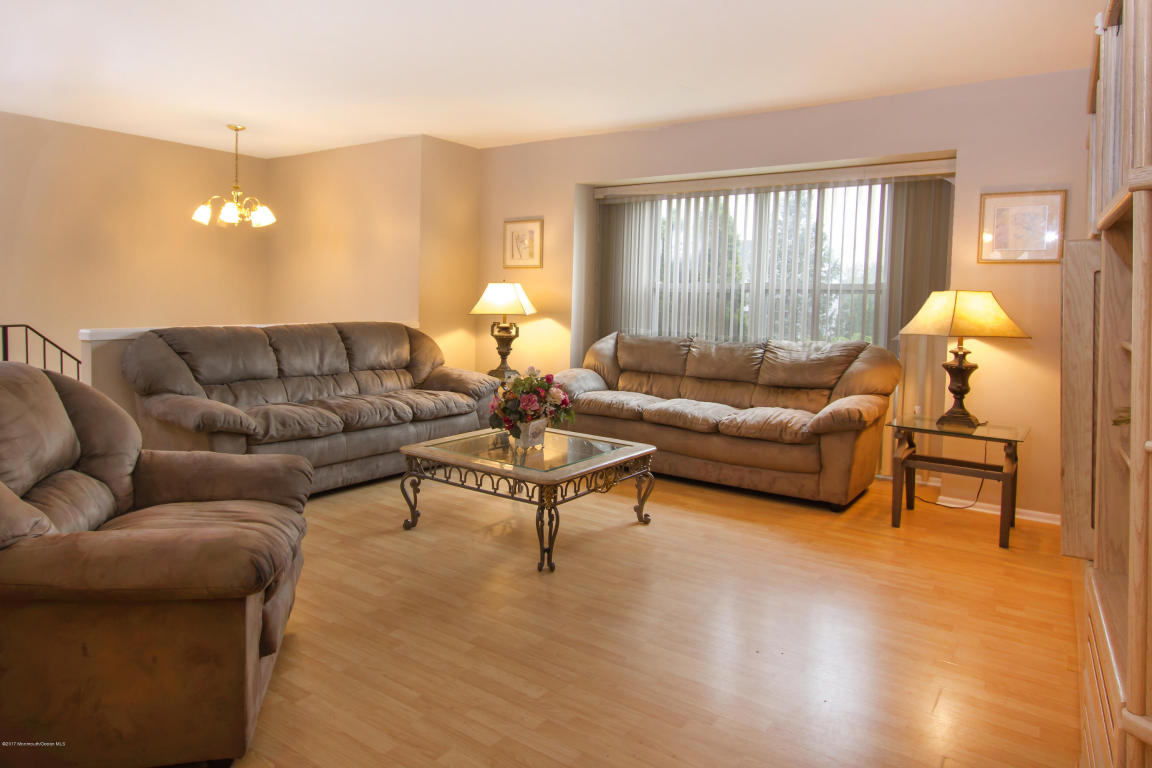 23 Netty St, Howell, NJ 07731 photo 4