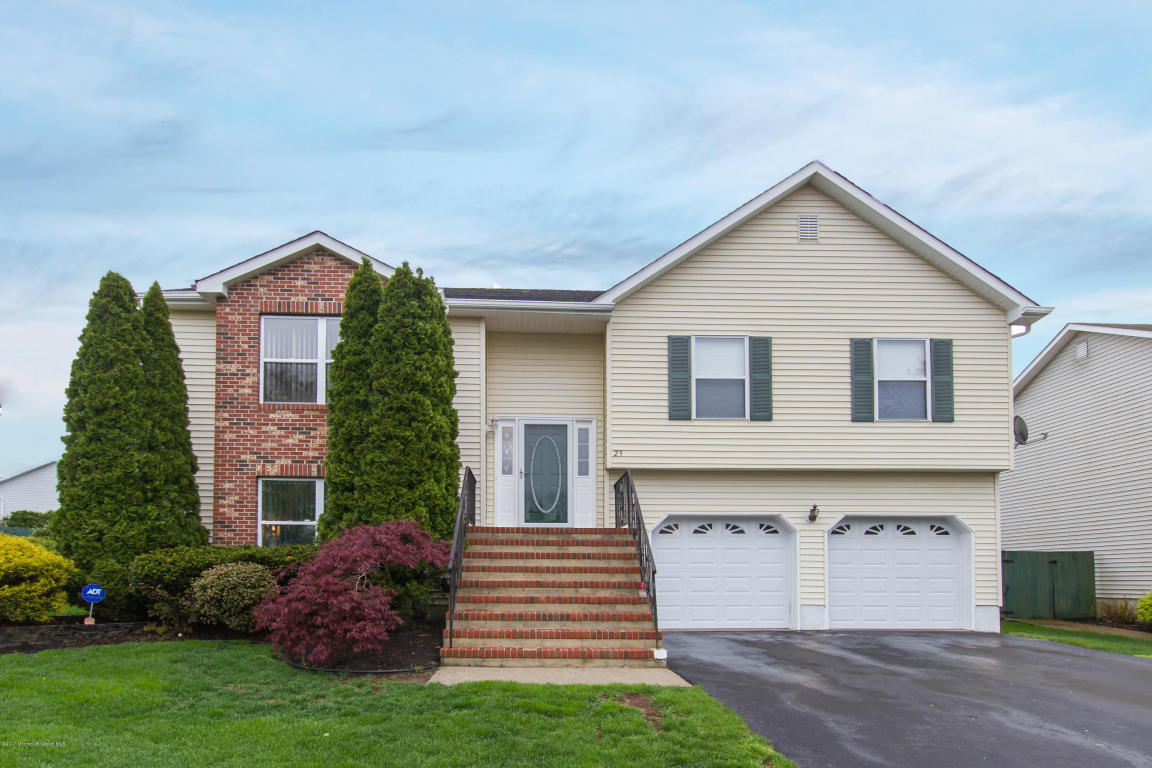 23 Netty St, Howell, NJ 07731 photo 1
