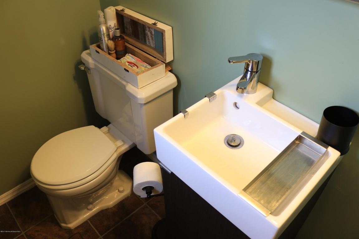 38 Boulevard E, Keyport, NJ 07735 photo 12
