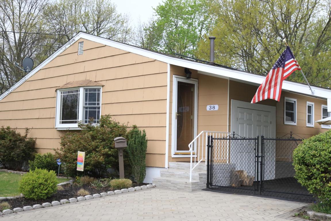 38 Boulevard E, Keyport, NJ 07735 photo 1
