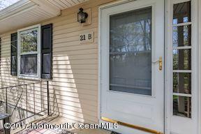 21 Maple Ln #B, Brielle, NJ 08730 photo 3