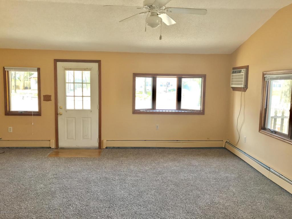 606 Beach Blvd, Forked River, NJ 08731 photo 3
