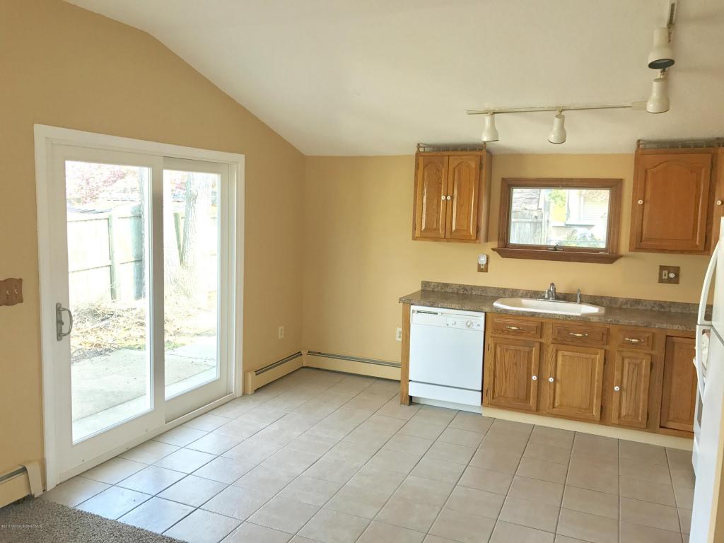 606 Beach Blvd, Forked River, NJ 08731 photo 6