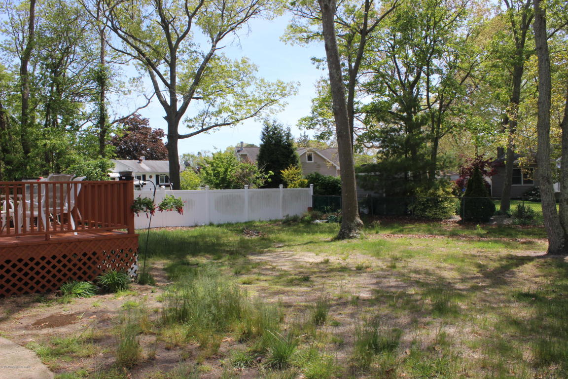 512 Midstreams Rd, Brick, NJ 08724 photo 3
