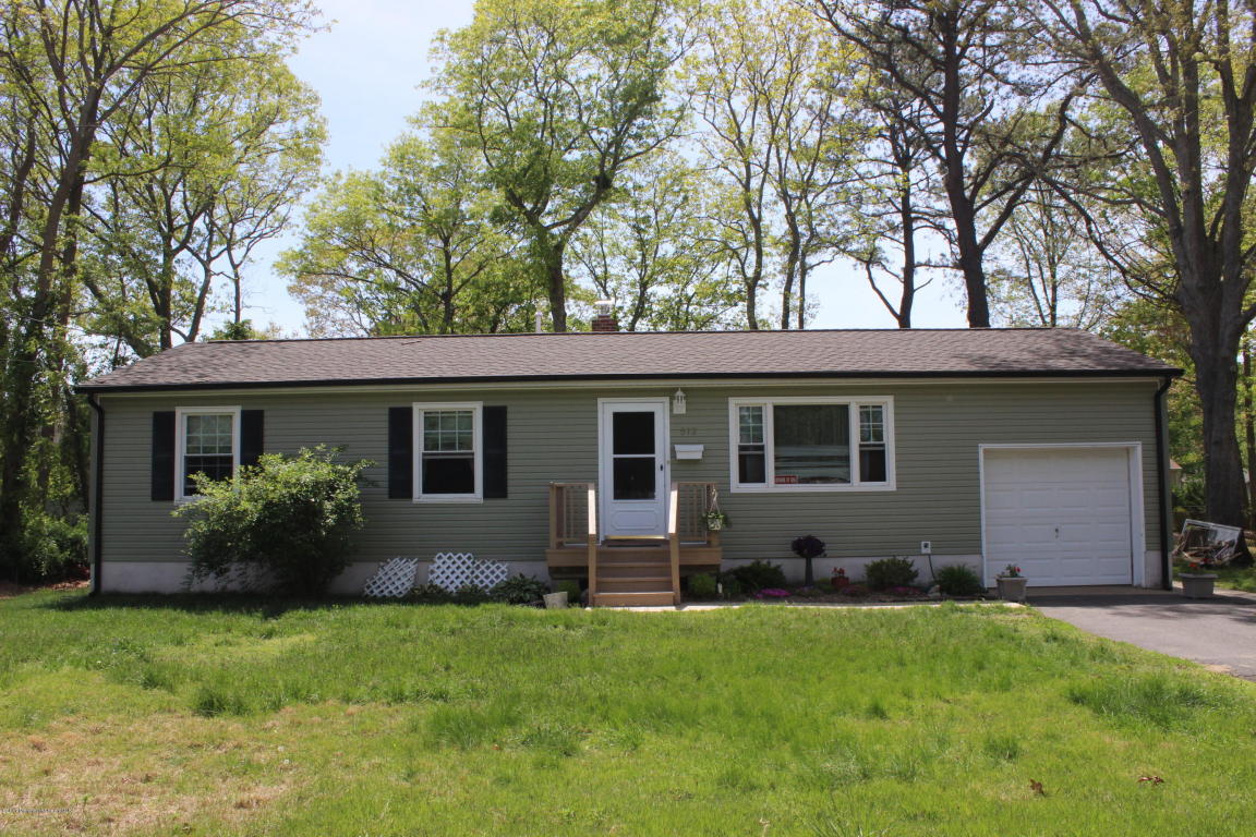 512 Midstreams Rd, Brick, NJ 08724 photo 1