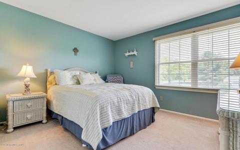 2 Wyncrest Ln, Tinton Falls, NJ 07753 photo 31
