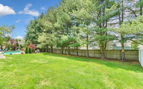 2 Wyncrest Ln, Tinton Falls, NJ 07753 photo 40