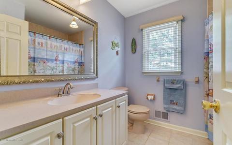 2 Wyncrest Ln, Tinton Falls, NJ 07753 photo 33