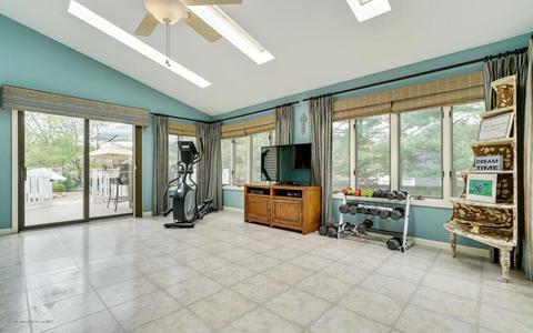 2 Wyncrest Ln, Tinton Falls, NJ 07753 photo 15