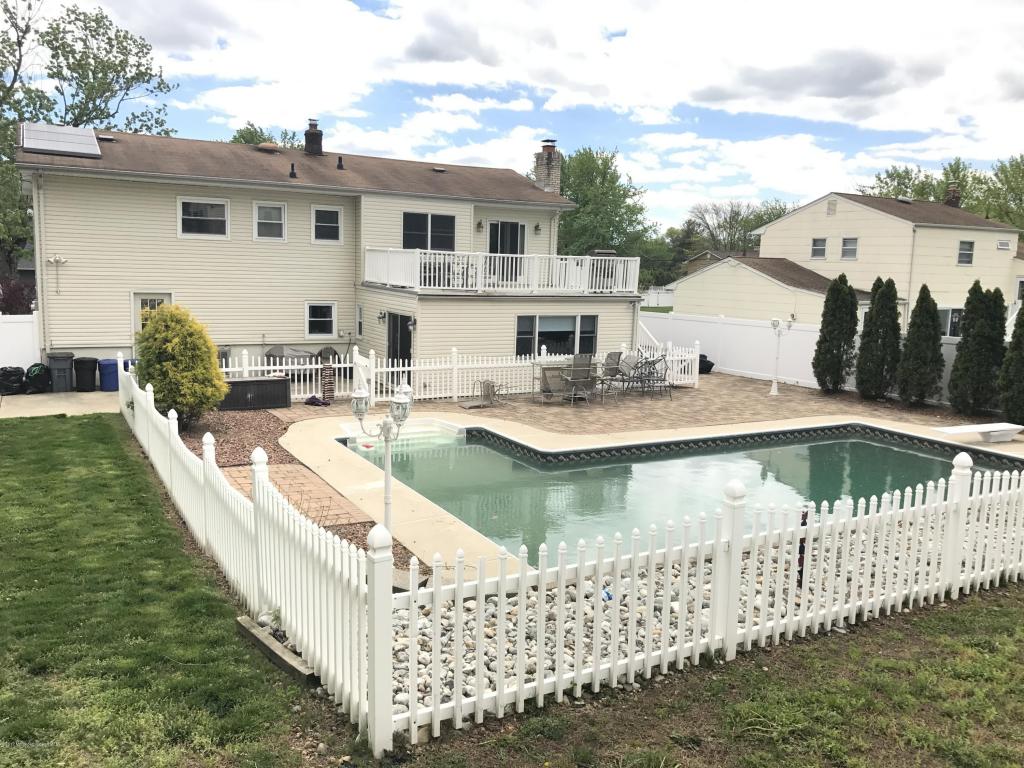 5 Mohawk Dr, Matawan, NJ 07747 photo 18