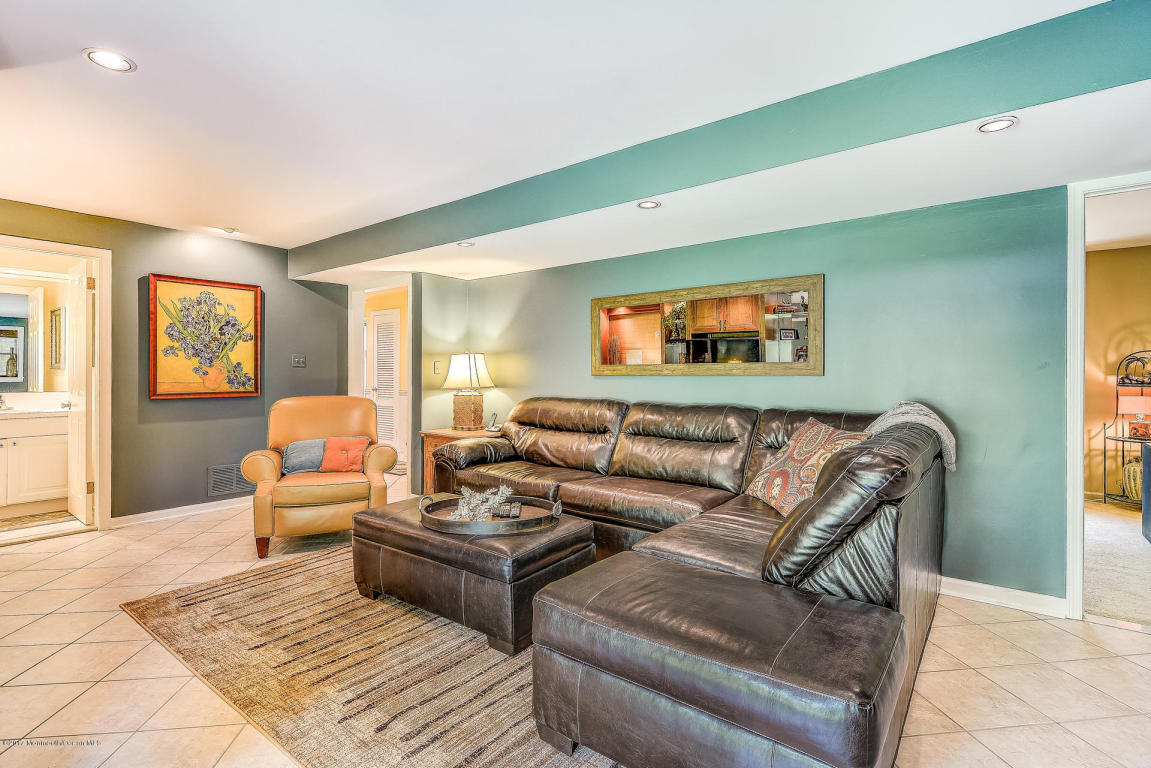18 Gull Rd, Middletown, NJ 07748 photo 28