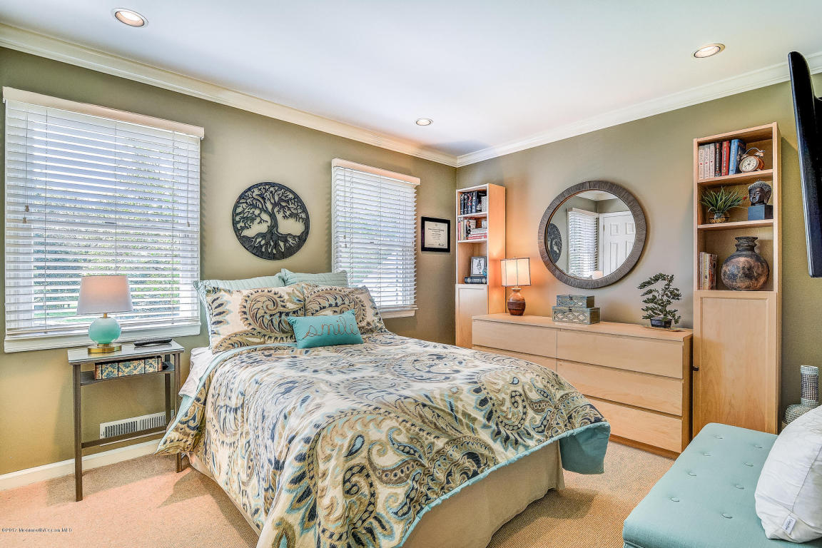 18 Gull Rd, Middletown, NJ 07748 photo 16