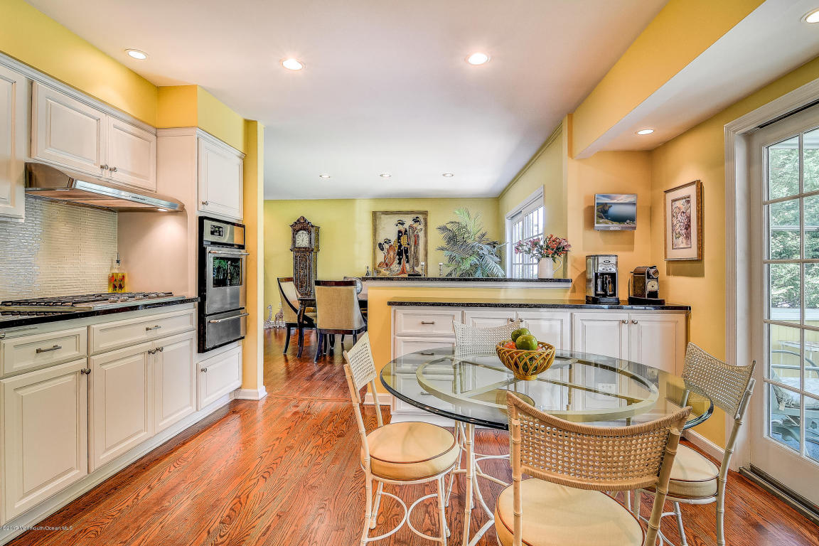 18 Gull Rd, Middletown, NJ 07748 photo 9