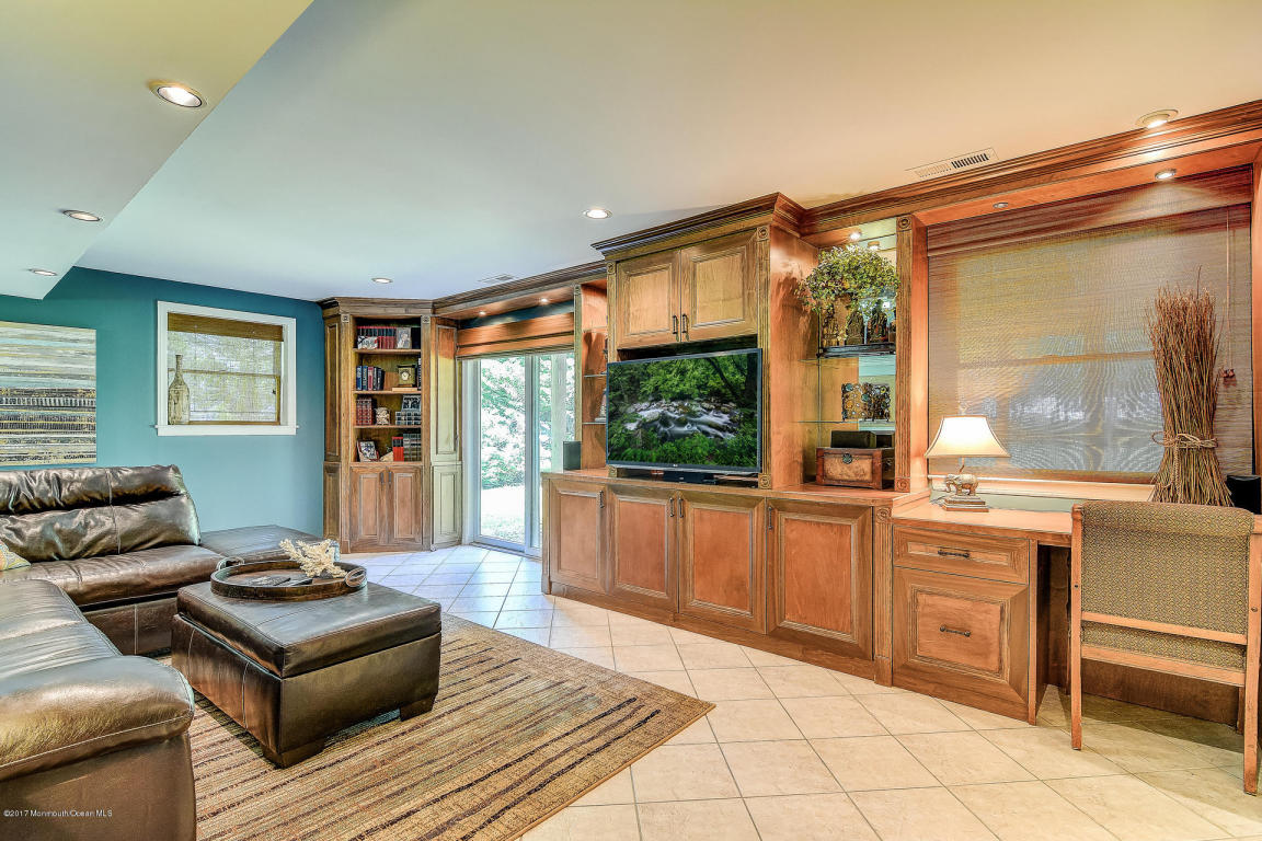 18 Gull Rd, Middletown, NJ 07748 photo 27