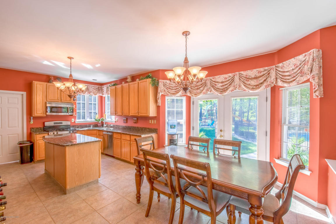 6 Pointe Cir, Jackson, NJ 08527 photo 11