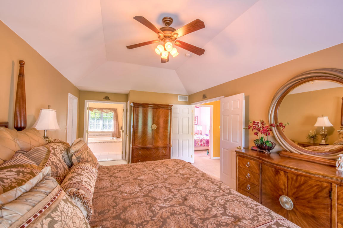 6 Pointe Cir, Jackson, NJ 08527 photo 22