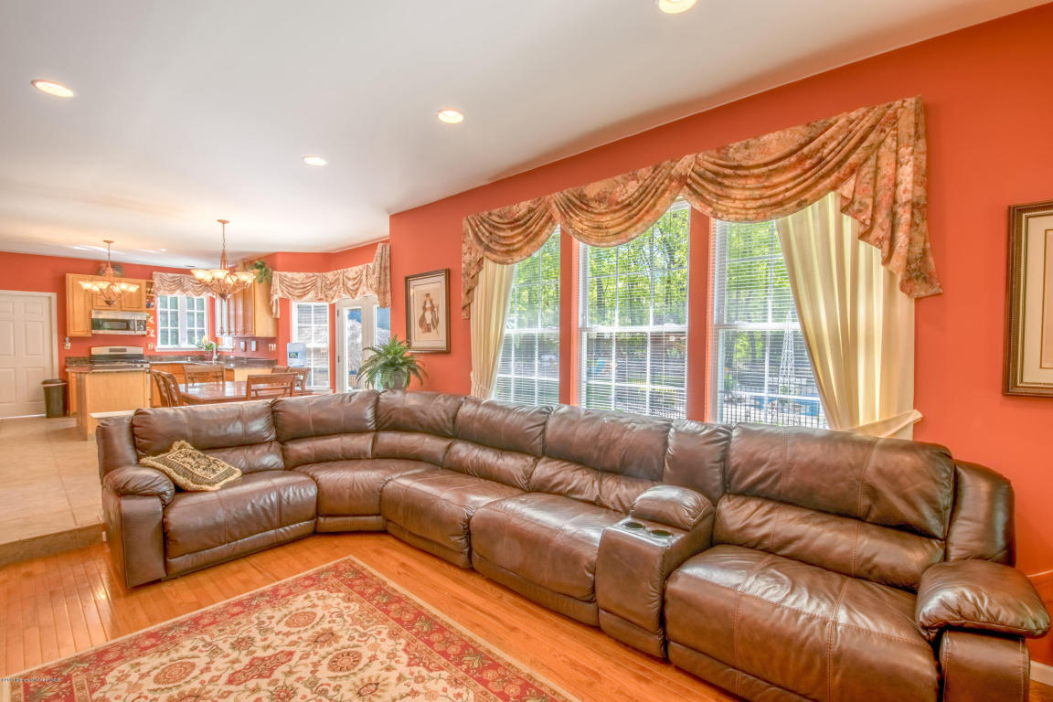 6 Pointe Cir, Jackson, NJ 08527 photo 14