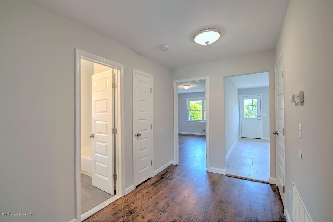 982 Sids Ct, Brick, NJ 08724 photo 9