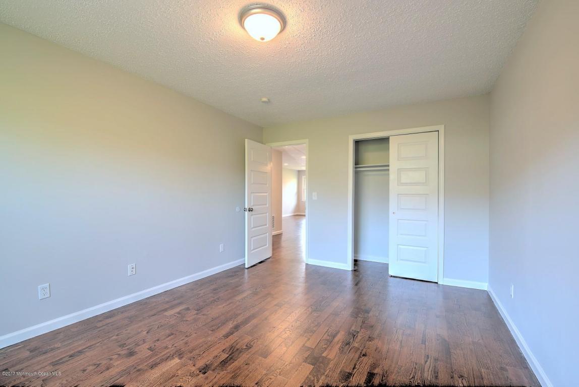 982 Sids Ct, Brick, NJ 08724 photo 13